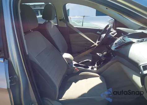 2014 Ford Escape Se z USA, uszkodzony, nr VIN 1FMCU0G98EUA46323